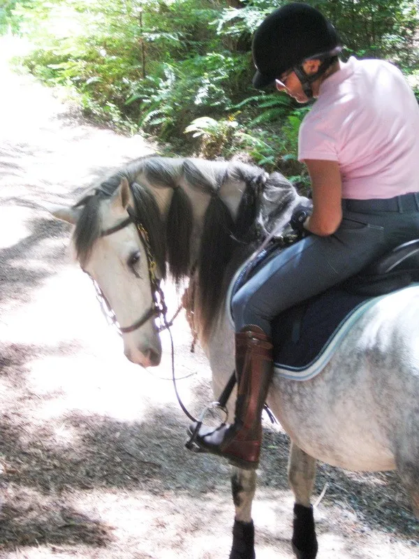 Laura and Hechicero